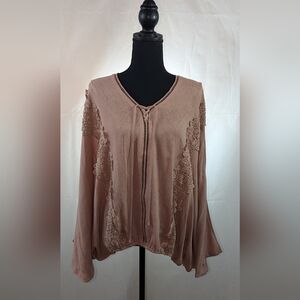 Oli & Hali, Mauve, size small blouse.